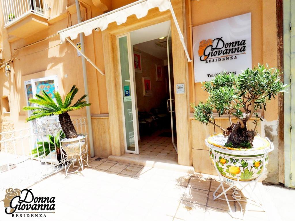 Residenza Donna Giovanna Casa de hóspedes 3*