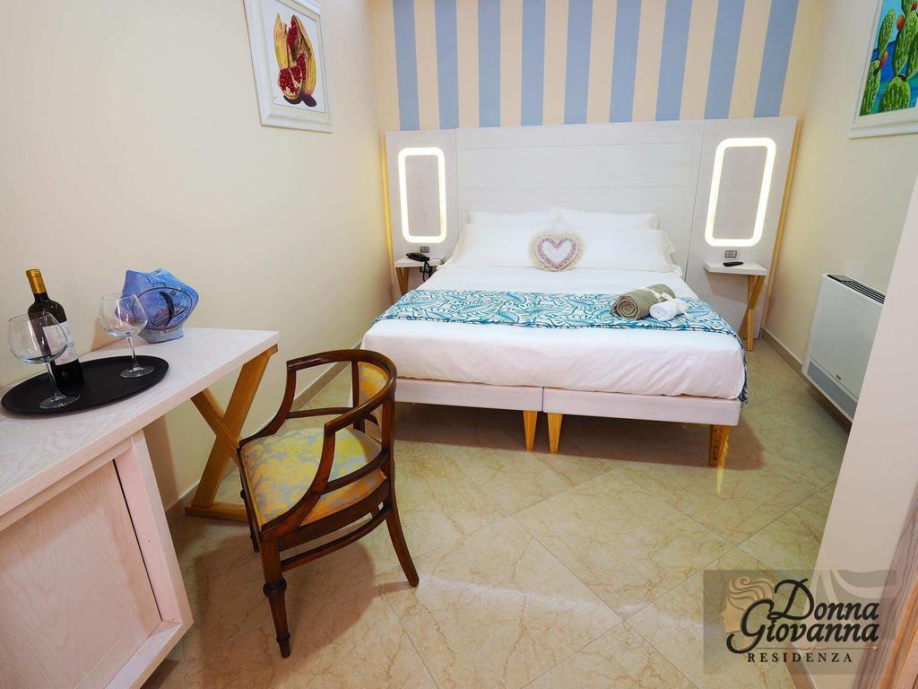 Residenza Donna Giovanna Casa de hóspedes 3*